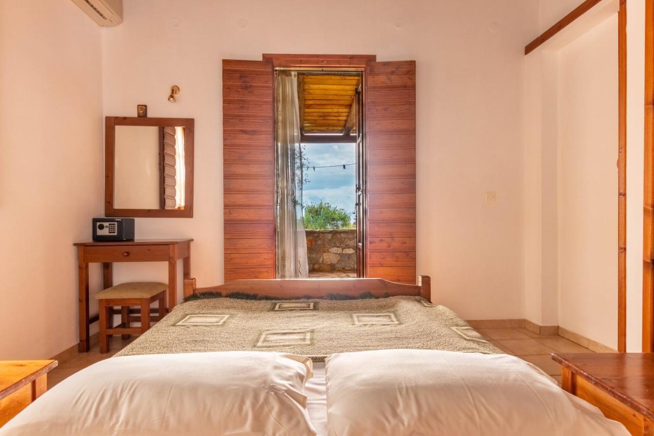 Porto Kalamitsi Stone-Built Bungalows Kardamyli Exterior foto