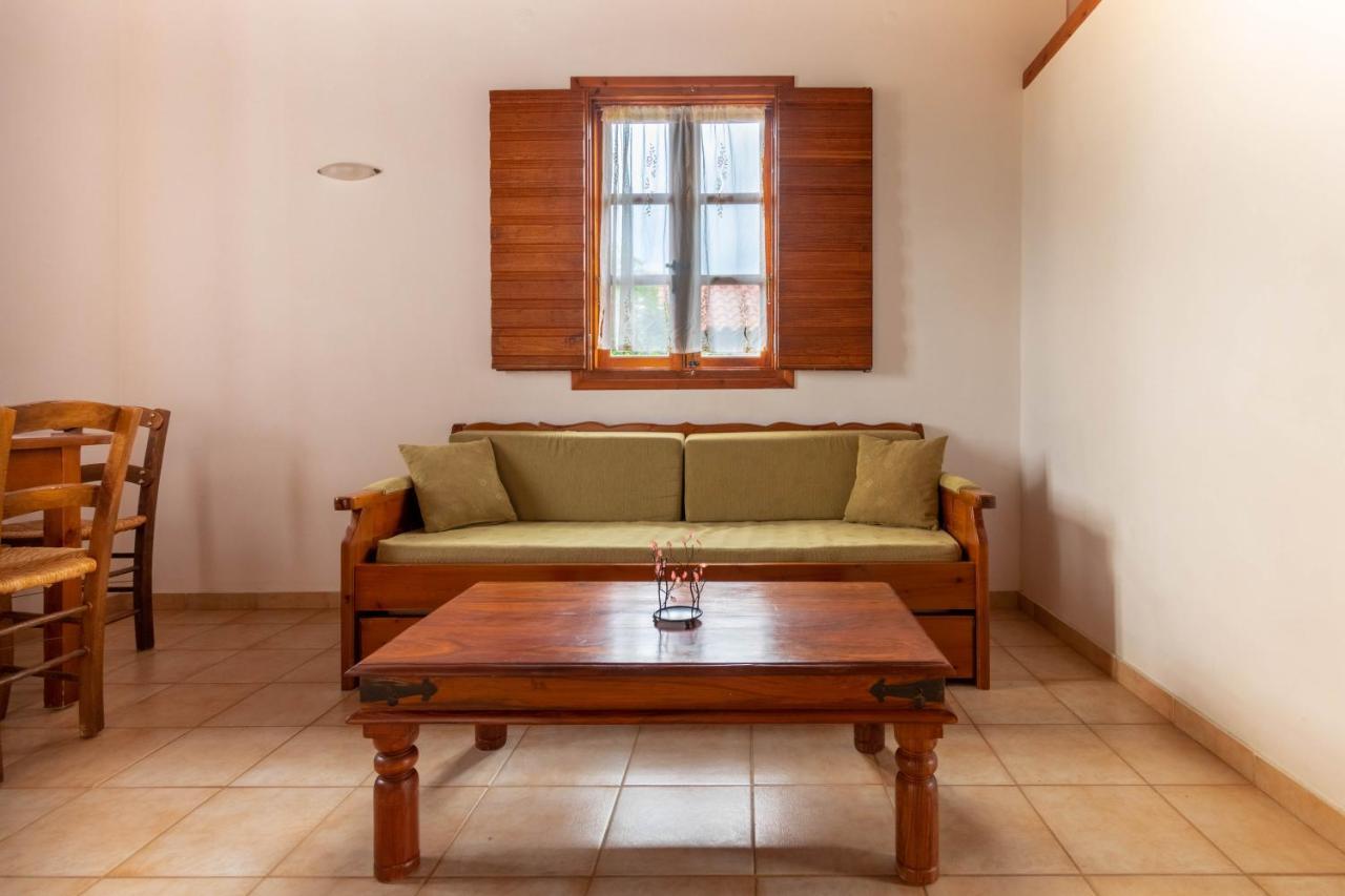 Porto Kalamitsi Stone-Built Bungalows Kardamyli Exterior foto